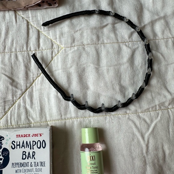 Beauty Bundle - Picture 5 of 7